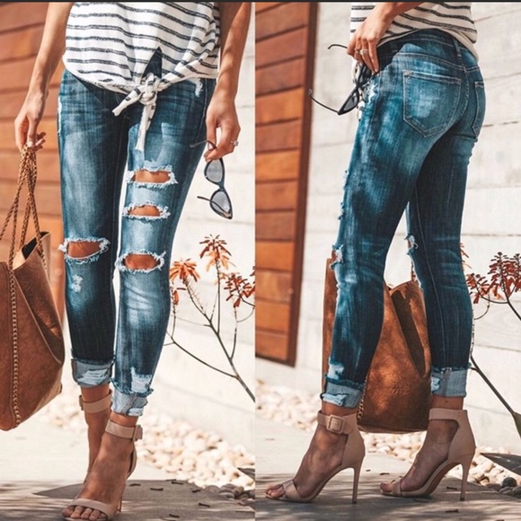 NEW! Distressed Medium Wash Denim, Frayed Ankle - Picture 2 of 8